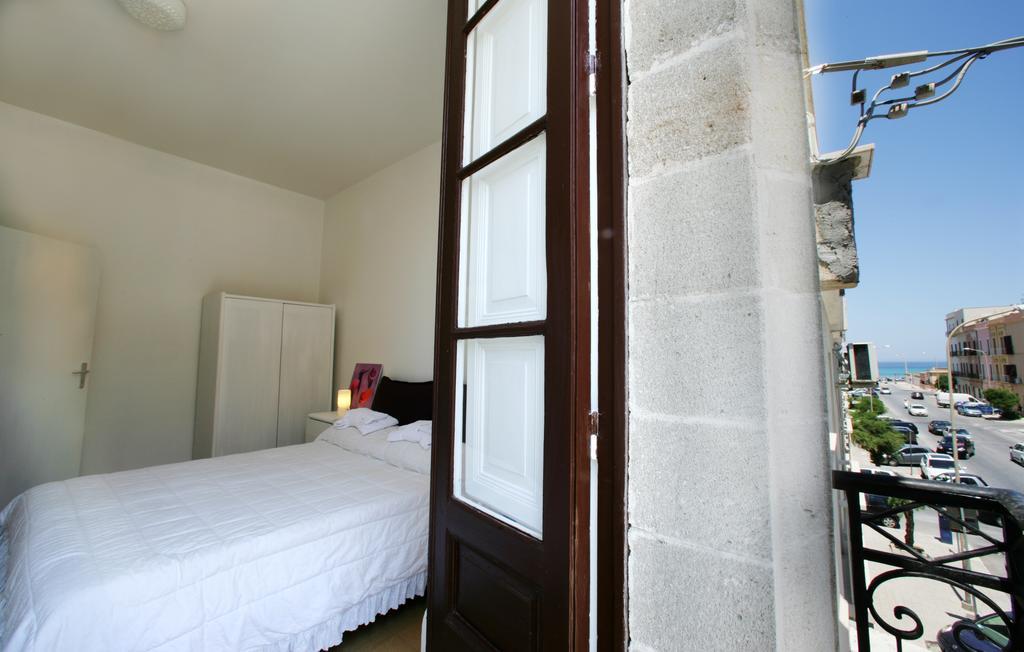 Scudaniglio Apartments Trapani Habitación foto